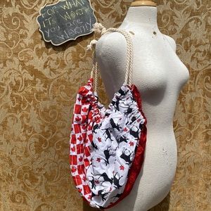 🤗30-Life L❤️ves You~CANADA is NOT for sale. But! this bag is.